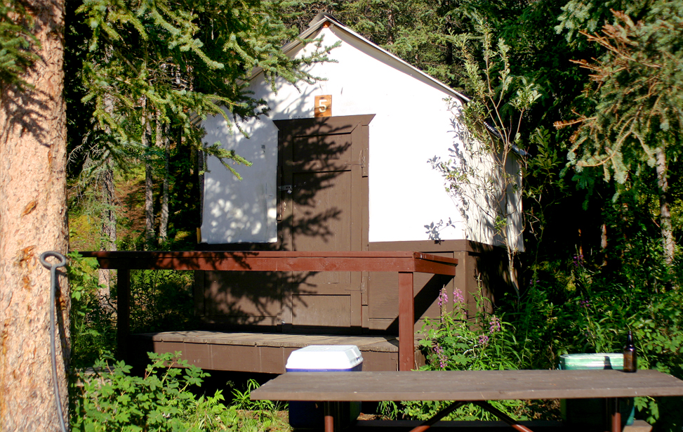 Tent cabins at Denali Grizzly Bear Resort